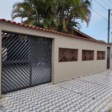 Casa A 50 Metros Da Praia - No Melhor Local Da Pg Villa Praia Grande  Buitenkant foto