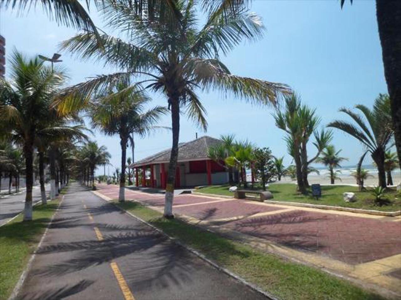 Casa A 50 Metros Da Praia - No Melhor Local Da Pg Villa Praia Grande  Buitenkant foto